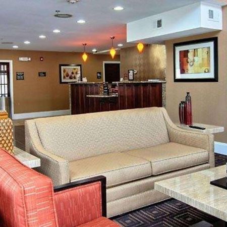 Quality Inn & Suites Greenville Near Downtown Экстерьер фото