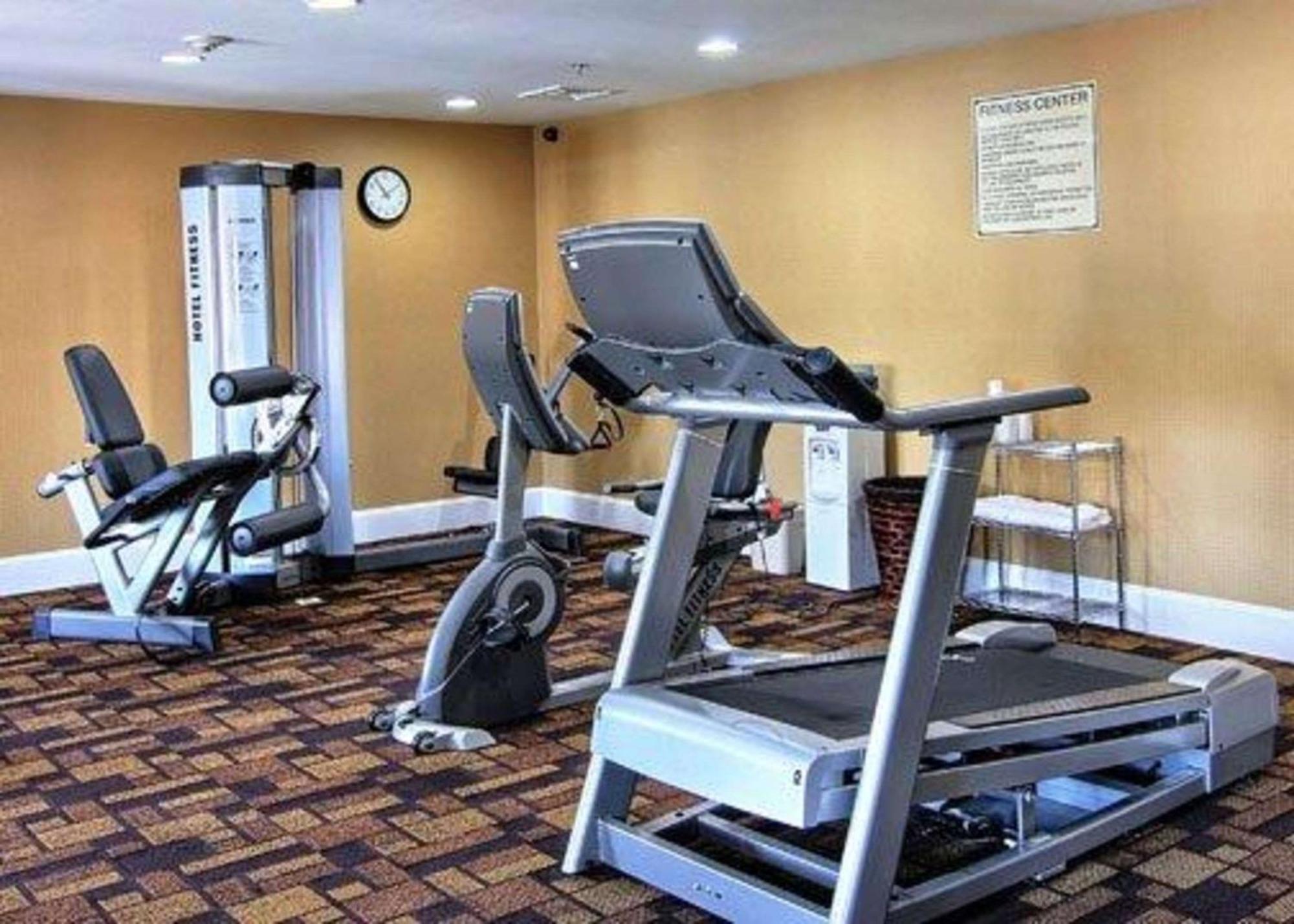 Quality Inn & Suites Greenville Near Downtown Экстерьер фото