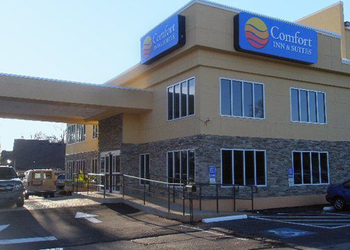 Quality Inn & Suites Greenville Near Downtown Экстерьер фото